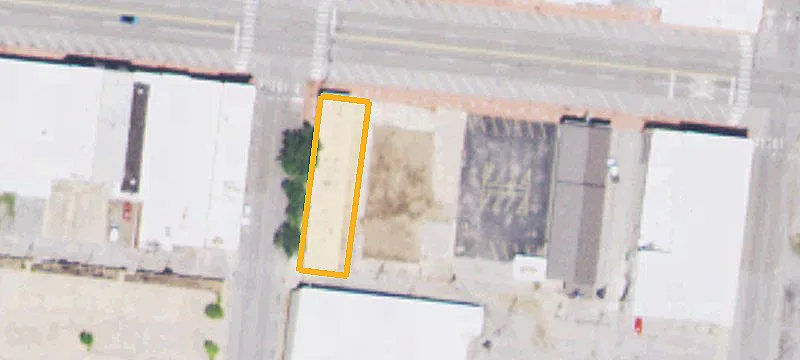 726 Main St