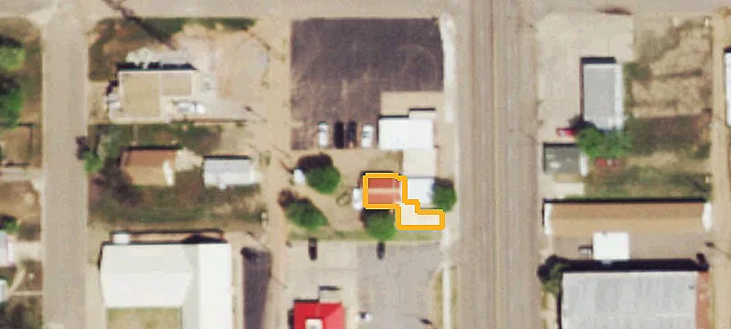 409 Douglas Ave