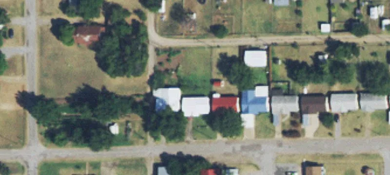909 Balsom Ave