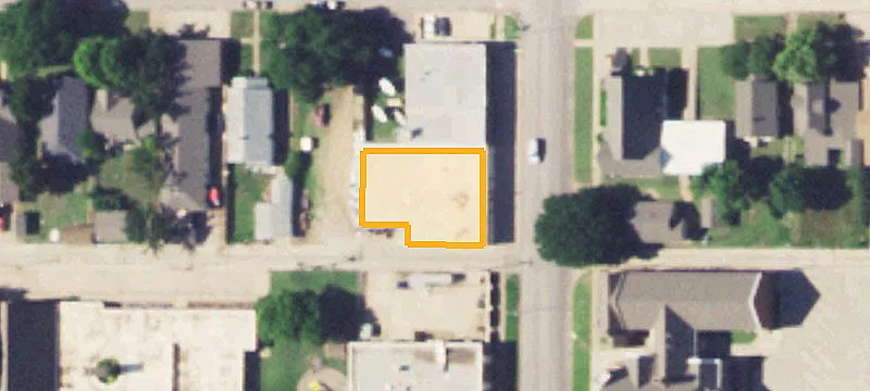 609 College Ave
