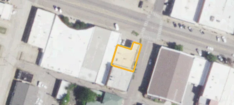 405 Main St