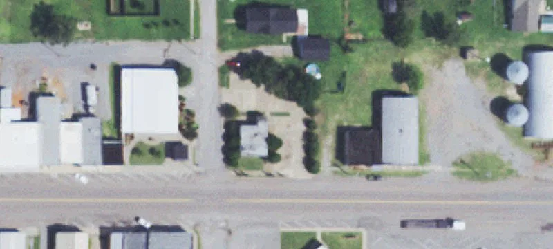 Ee 210th E Main