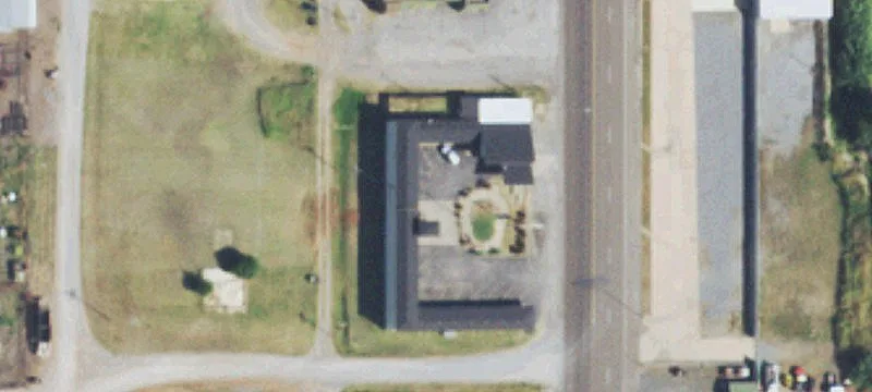 1015 Main St