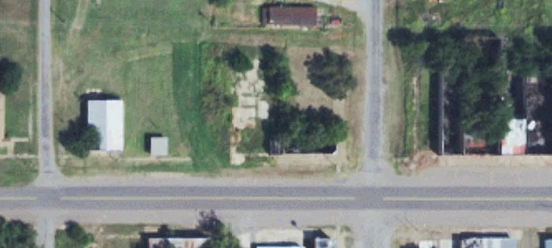 Commercial Ave