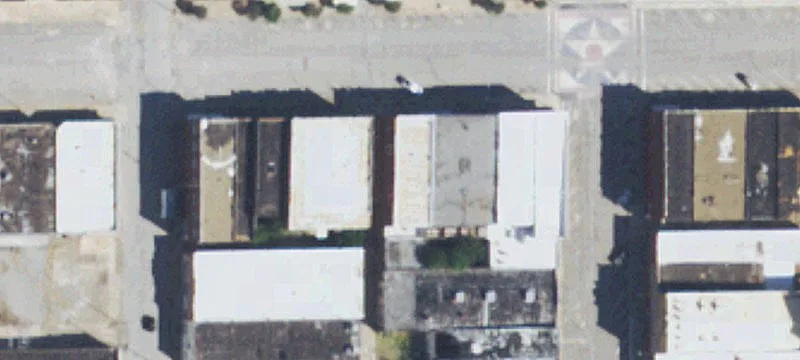 208 Grand Ave