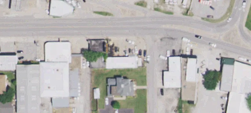 702 Broadway St