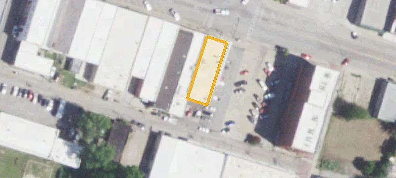 123 Main St