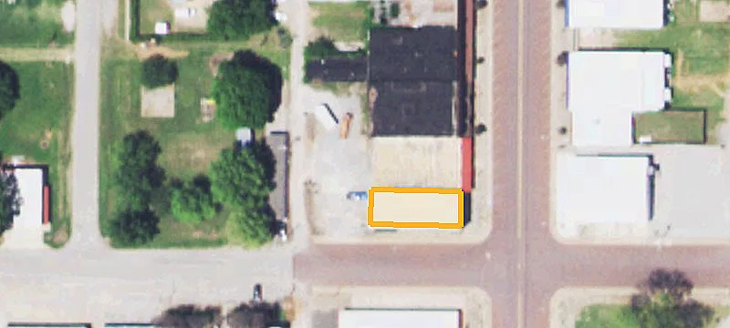 122 Main St