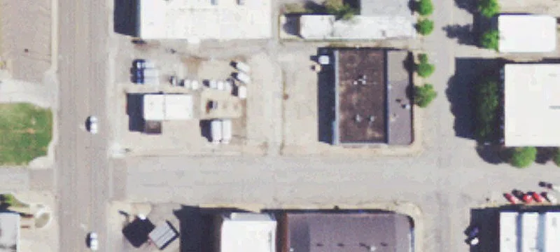 4th St