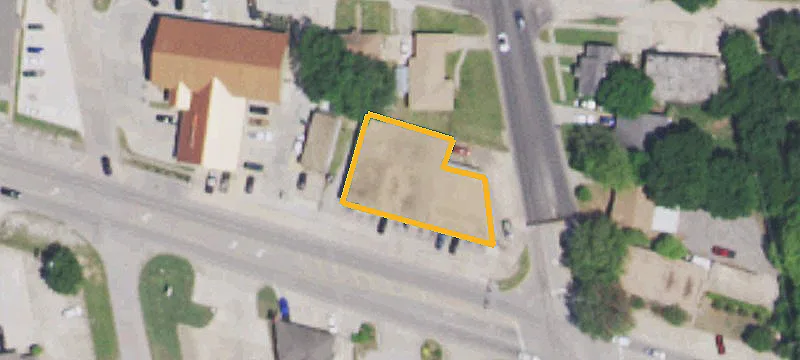 709 Grand Ave