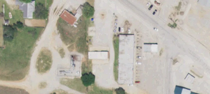 922 Main St