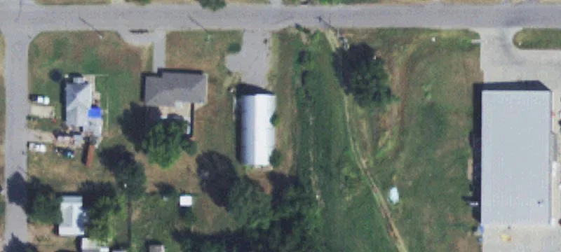 713 Main St