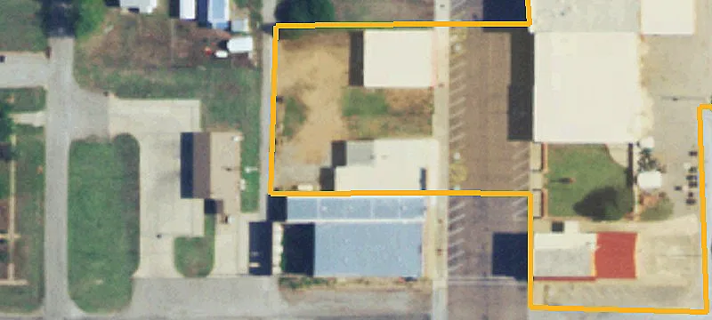 407 Main St