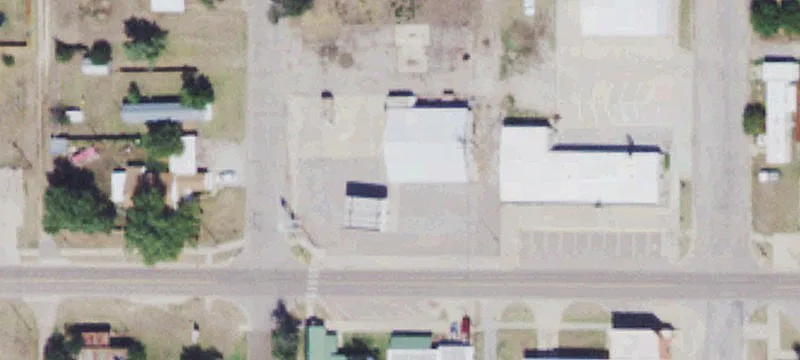 106 Renfrow Ave