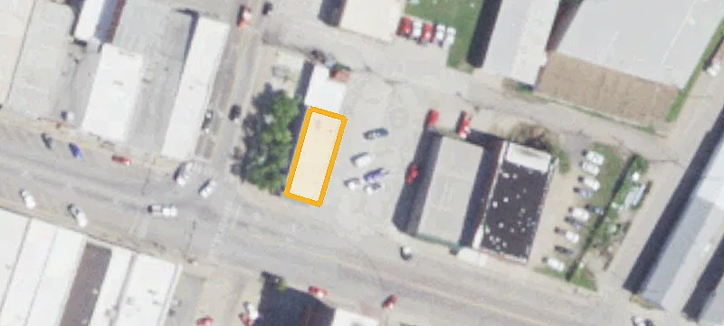 42 Main St