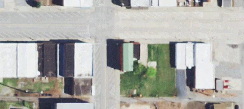 300 Main St