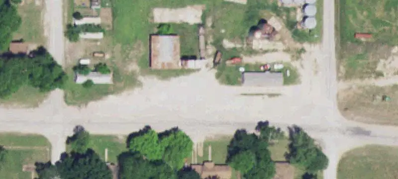 2 Apache Ave