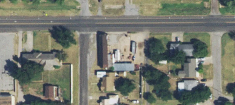 800 Gladstone Ave