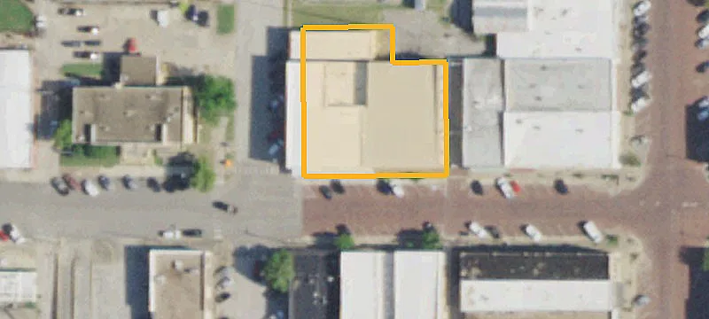 204 Oak Ave