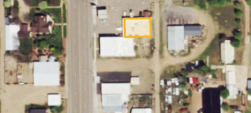 812 Douglas Ave