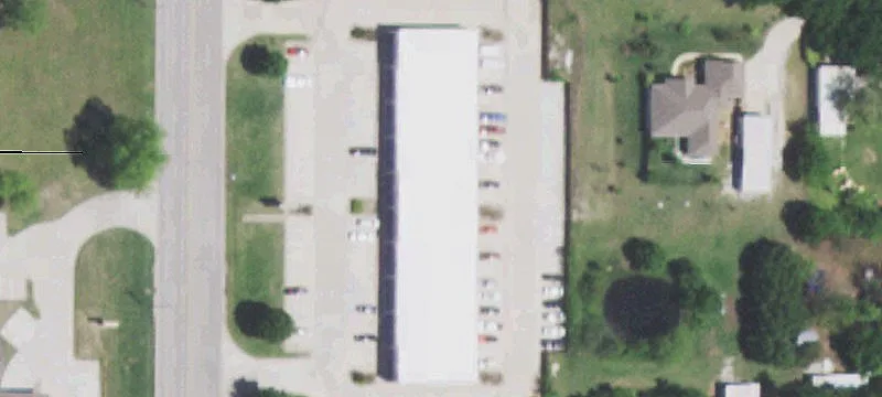 908 Rockford Rd