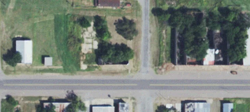 Commercial Ave