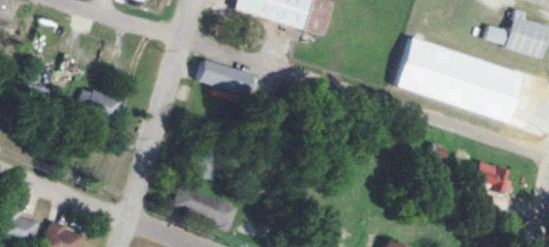 302 2nd Ave