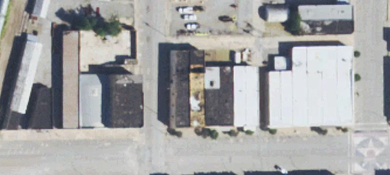 221 Grand Ave