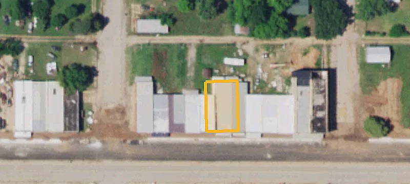 416 Main St