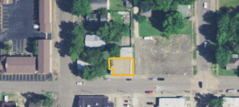 106 3rd St