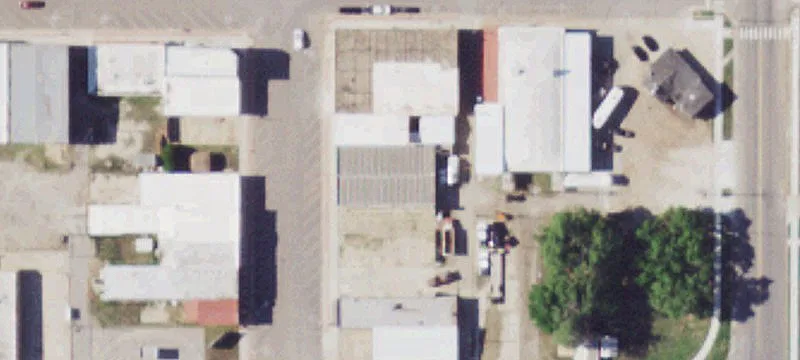 1552 Main St