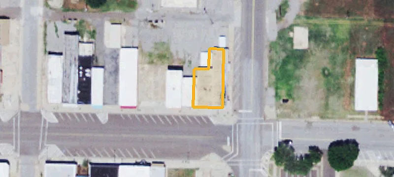 100 Ll Males Ave
