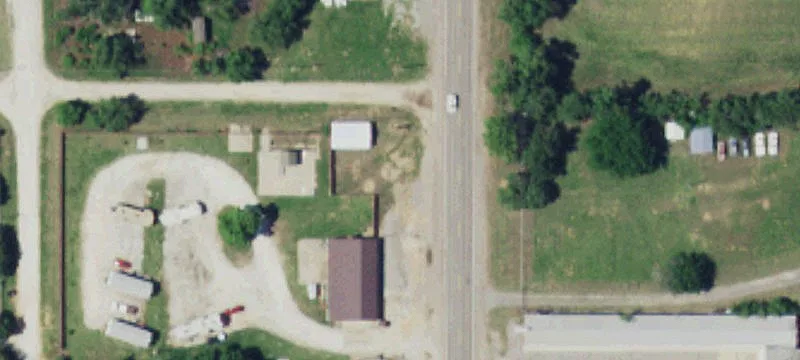 23 Ken Miller Blvd