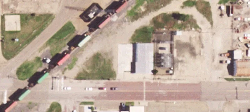 306 4th St