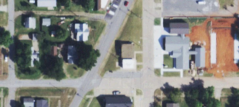 Blaine Ave