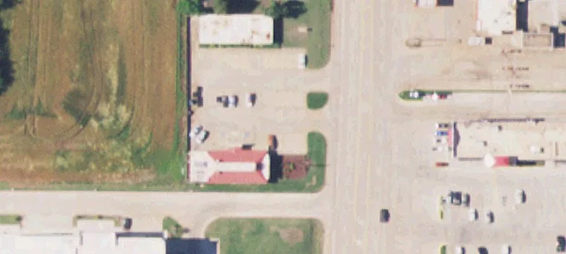 1616 Main St