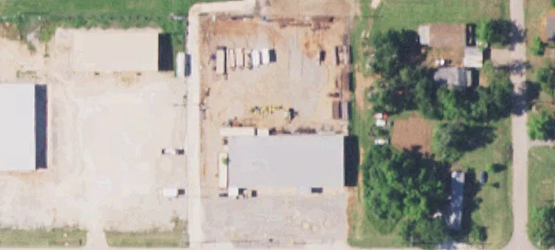 610 Bowman Ave