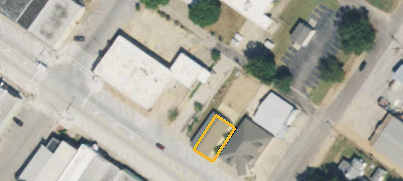 109 Main St