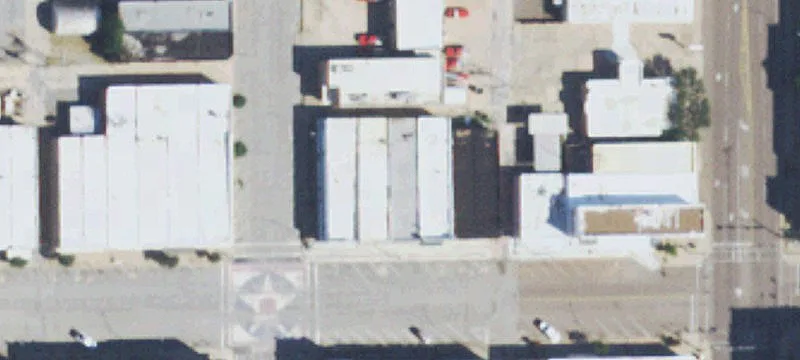121 Grand Ave