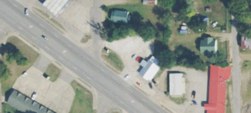808 Main St