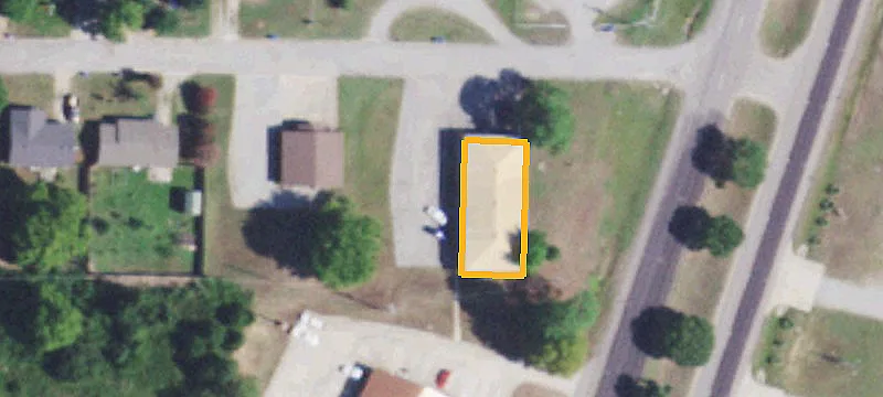 128 Ruth Ave