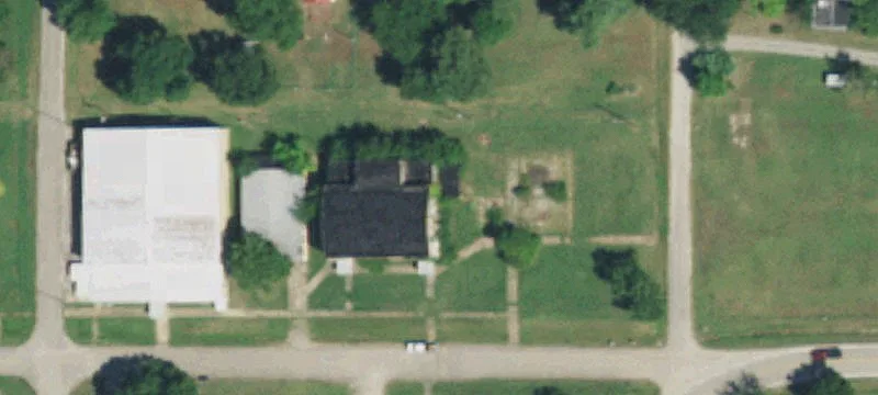 6 Cherokee St