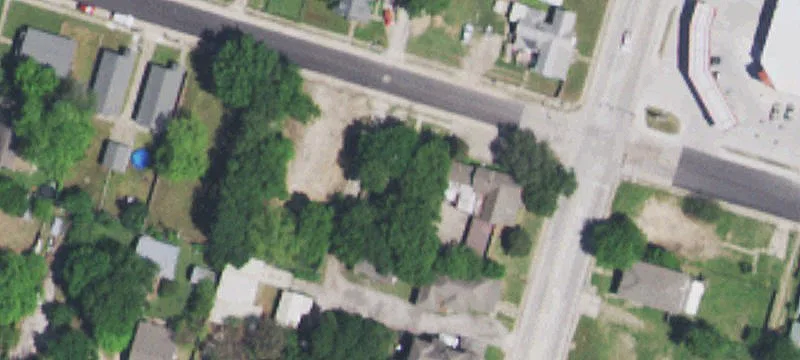 10 5th NW Ave