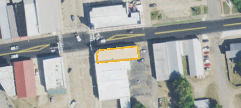 100 High St