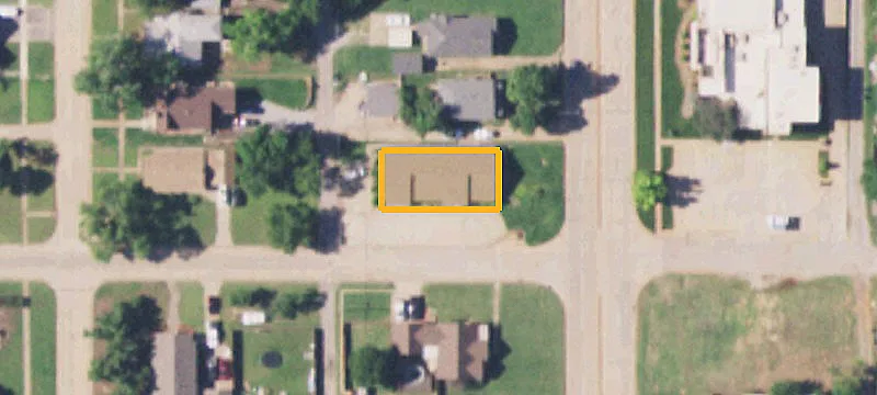 824 Main St