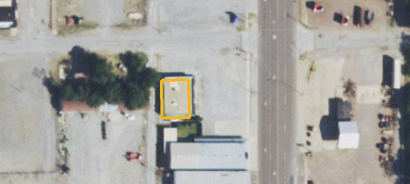 301 Main St