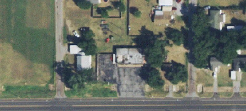 911 Gladstone Ave