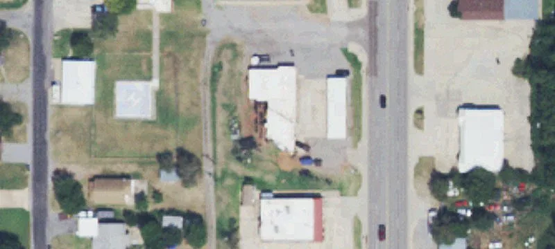1110 Glenn L English St