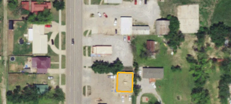 715 Main St