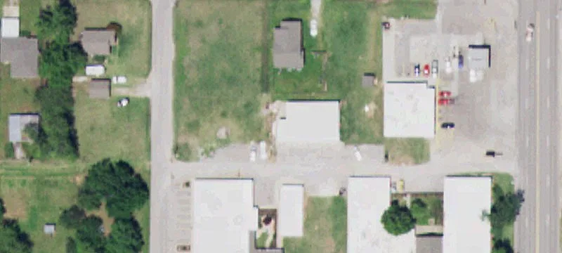 704 4th St